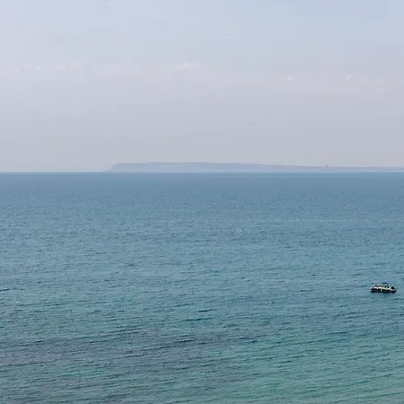 Almadraba Bay View アパート *